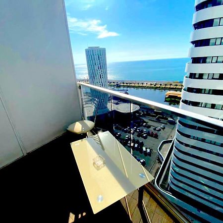 Cozy Studio Apartment-Sea View Batumi Exterior photo