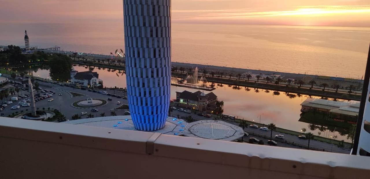 Cozy Studio Apartment-Sea View Batumi Exterior photo