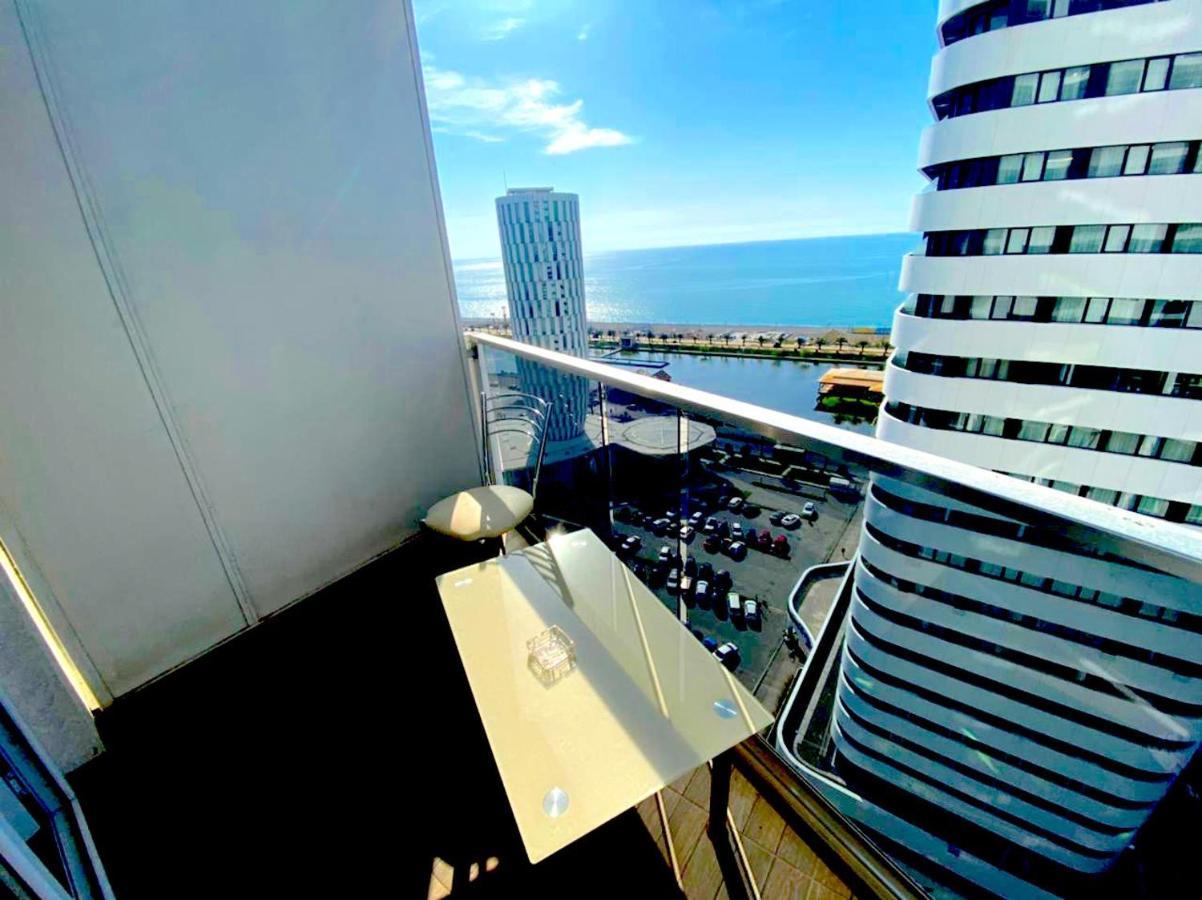 Cozy Studio Apartment-Sea View Batumi Exterior photo